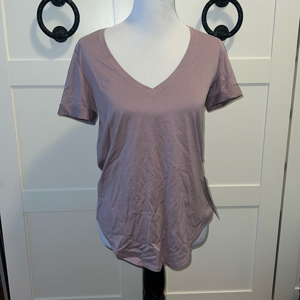NWT Lululemon Love Tee Mauve Size 6